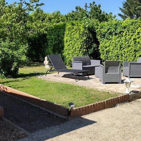 Maison De Village Avec Exterieur Oysonville Dış mekan fotoğraf